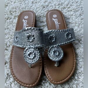 Girls size 3 Silver Sparkly Palms Sandals